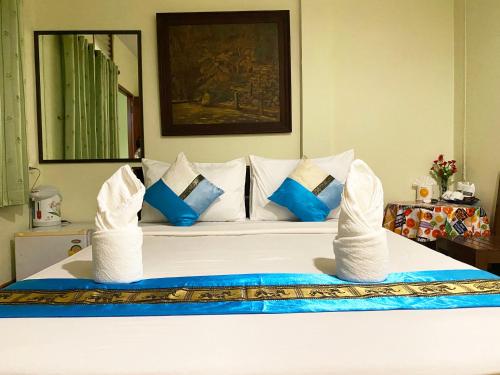 1 twin bed