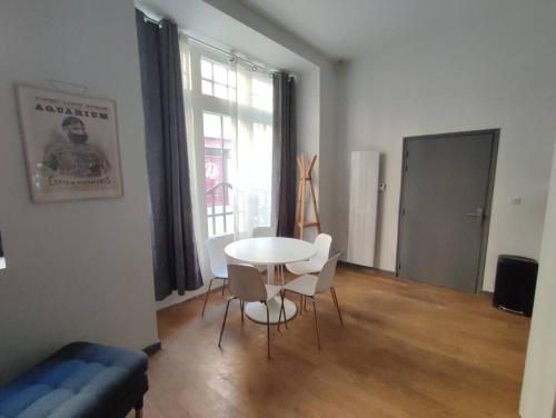 Apartment in the heart of the Chartrons, Bordeaux (Foto 10)