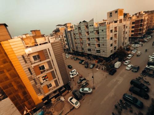 Luxury 3-Bedrooms APARTMENTS