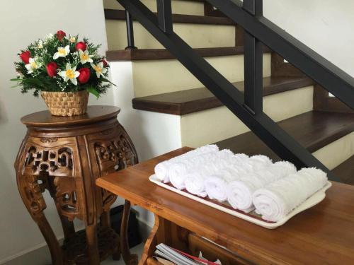 Triple Room with Balcony image 3