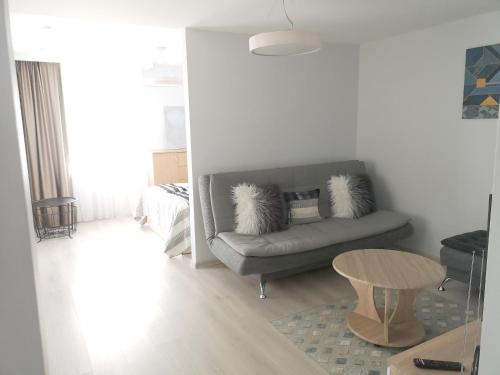 Plungės gatvės 18 apartamentai (Plunges gatves 18 apartamentai) in Bubiai
