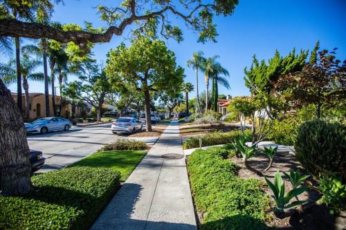 Long Beach Home Beautiful Private area