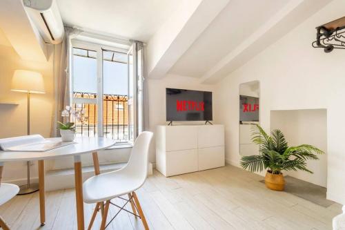[Centro] Deluxe Suite con Wi-Fi e Netflix, Turín (fotografie 8)