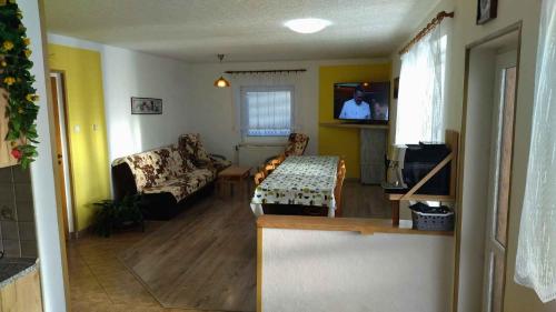 Krogs/atpūtas telpa, Holiday home in Skrdlovice 1383 in Skrdlovice