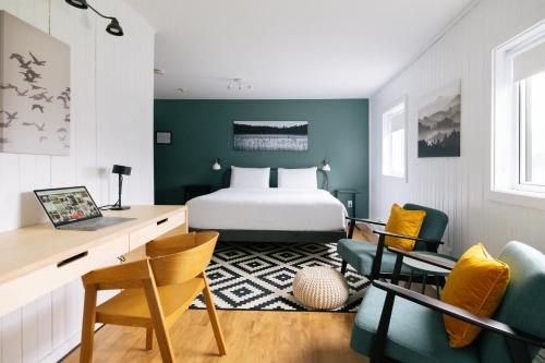 Beatnik Hotel in Bromont (QC)