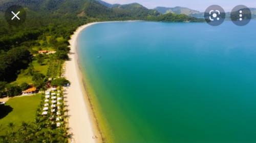 Casa praias de São Gonçalo em Paraty RJ