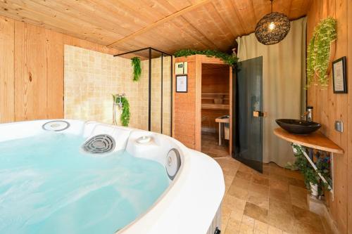 Ker Gana Sauna -jacuzzi - Location saisonnière - Plourin