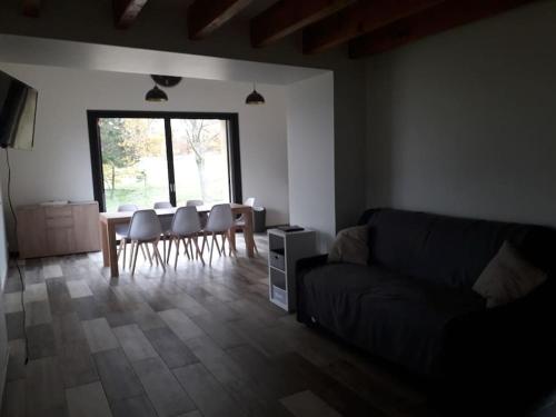 Maison au cœur de la vallée du DOUX , Ardeche (Maison au cœur de la vallee du DOUX , Ardeche) in Saint-Felicien