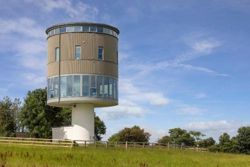 Luxury Converted Water Tower In Yorkshire