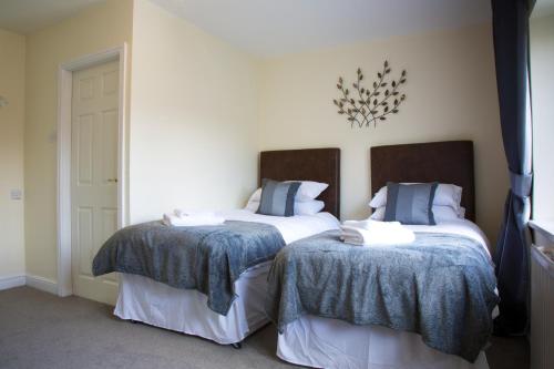 The George Carvery & Hotel - image 9
