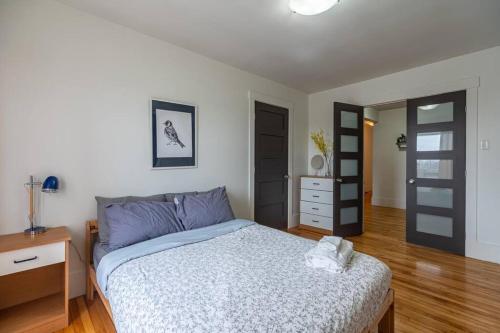 Large & Sunny Beautiful Home #103 in Halifax (NS)