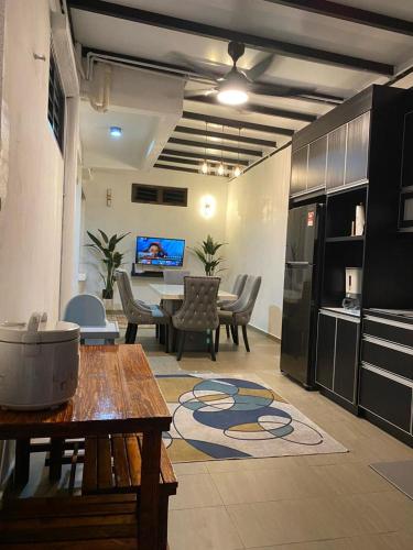 Kitchen, IDAMAN HOMESTAY in Jasin