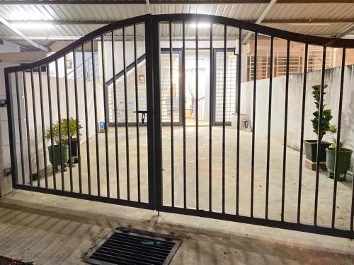 IDAMAN HOMESTAY in Jasin