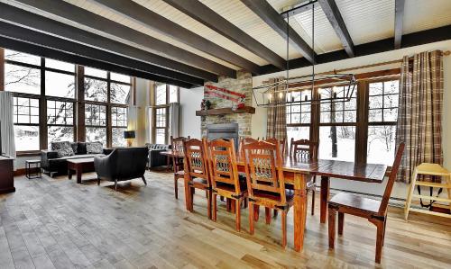 Chalet 9001 Chemin des Alpages by Les Chalets Alpins in Stoneham (QC)