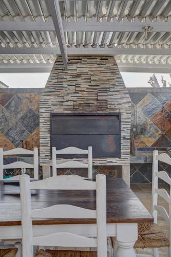 المرافق, Beautiful Abalone in هيرمانوس