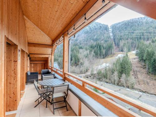 Appartement neuf 4 chambres au pied des pistes avec terrasse, parking et services inclus - Morzine - near Pre-Favre Ski Lift