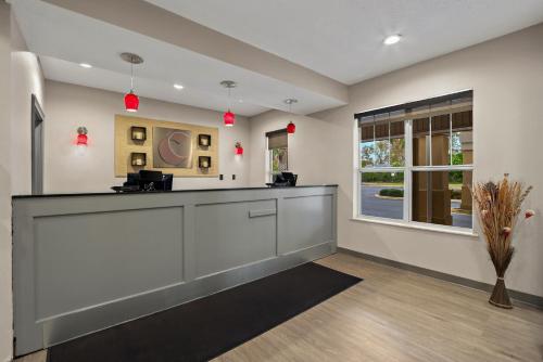 Comfort Inn & Suites Santee - image 6