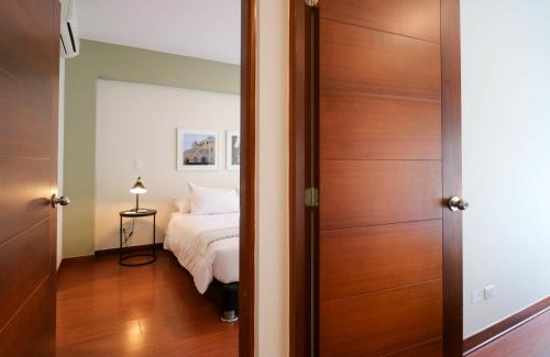 Narciso 350 by Wynwood House