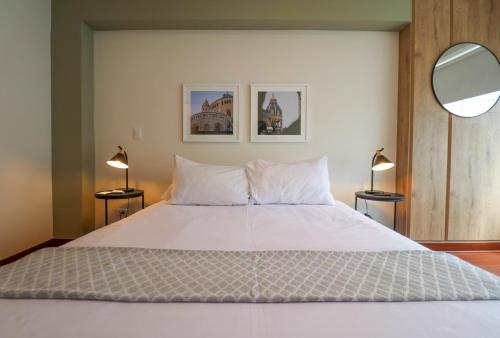 Narciso 350 by Wynwood House