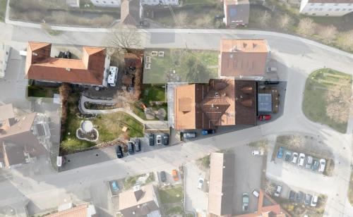 Gasthaus und Pension Zur Linde - image 2
