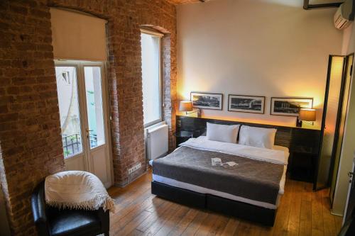 Taksim Galata Tower, Rooms Galata Historical Hotel, Istanbul (photo 6)