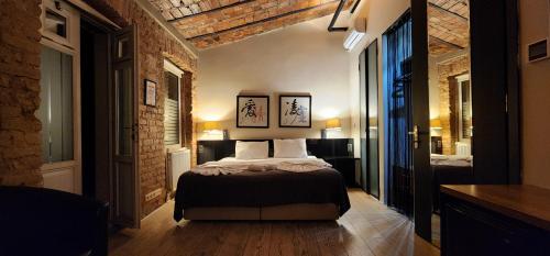 Taksim Galata Tower, Rooms Galata Historical Hotel, Istanbul (photo 5)