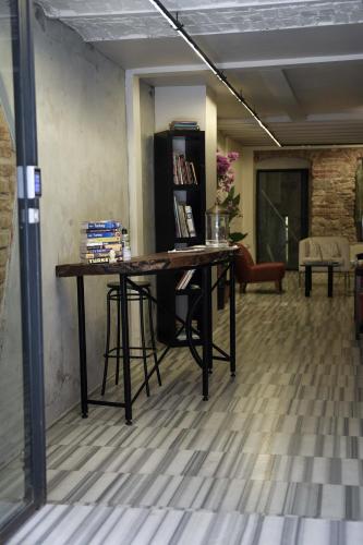 Taksim Galata Tower, Rooms Galata Historical Hotel, Istanbul (photo 8)