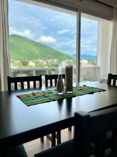 Two-Bedroom Apartment with Mountain View image 10
