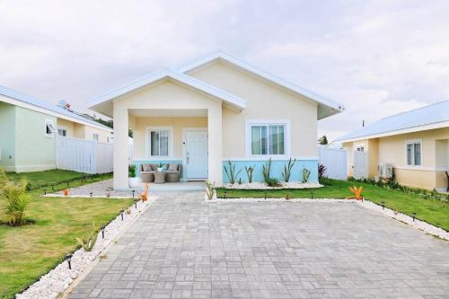 CasaLamar Beachside Retreat in 銅木 - 盧西亞