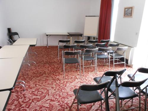 Le Central - image 7