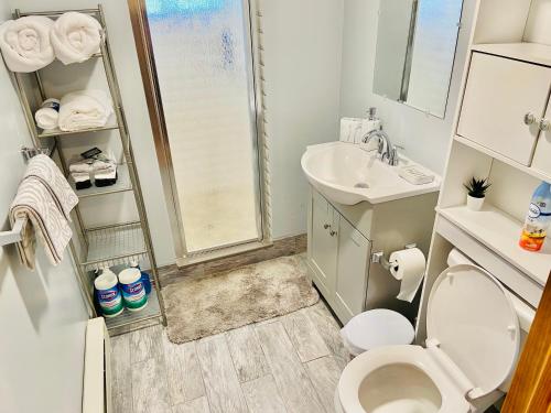 Bright, Stylish & Cozy Private Attic Unit near NYC!, Haledon (fotografie 9)