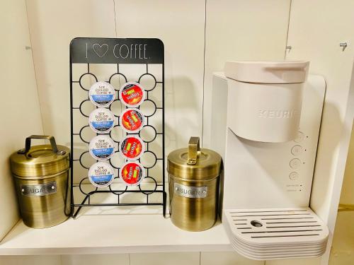 Bright, Stylish & Cozy Private Attic Unit near NYC!