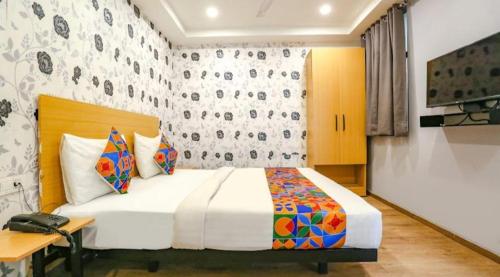 Hotel BluSky GaganVihar