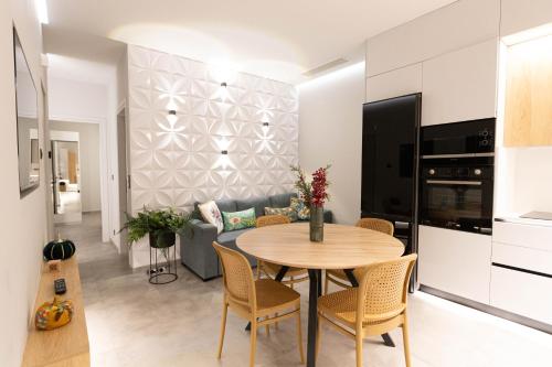 . BillMar Luxury Apartment in the center of Gythio