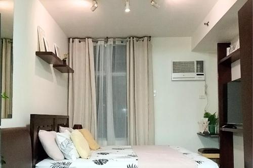 Fully-furnished Condo Accommodation in Makati