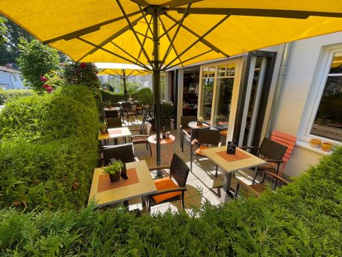 Balcony/terrace, Pension Sanddorn mit Cafe Carlssons in Ostseebad Binz