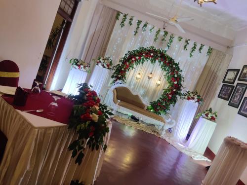 Grand Colonial Viveka in Kurunegala