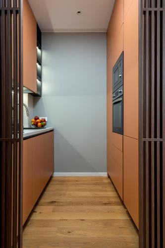 Retro LA Studio - Aviatiei Park - Parking - Netflix - Private Garden