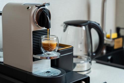 Retro LA Studio - Aviatiei Park - Parking - Netflix - Private Garden