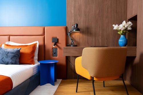 Retro LA Studio - Aviatiei Park - Parking - Netflix - Private Garden