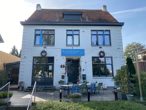 B&B Bie Janssen, Elsloo
