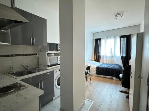 Studio Aix-les-Bains, 1 pièce, 2 personnes - FR-1-555-98 - Location saisonnière - Aix-les-Bains