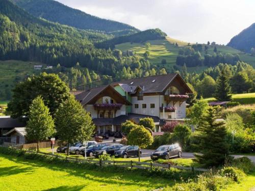 Apartment in the ski and hiking area in Mallnitz Mallnitz