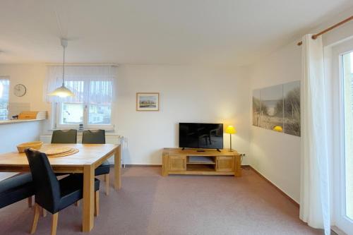 Inselhaus Karlstrasse 6a Ferienwohnung 4 in Stubbenfelde, Deutschland