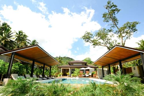ISORA RESORT Puerto Galera, San Teodoro