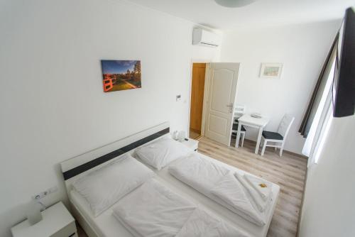 1 king bed