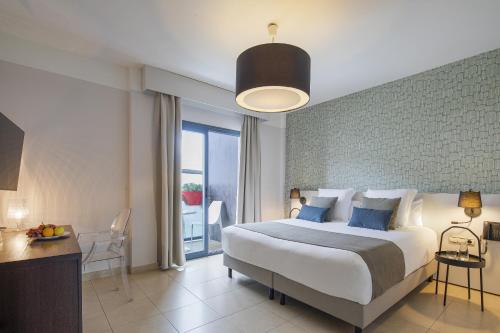 貝納哈里酒店 (Hotel Benahoare) in 洛斯利亞諾斯