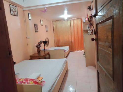 CHARM'S DE ALBIA GUEST HOUSE