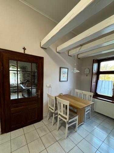 Apartmánové ubytovanie POD DUBOM (Apartmanove ubytovanie POD DUBOM) in 尼特拉