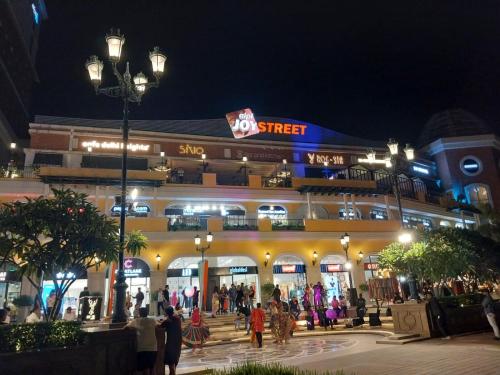 Studio Apartment in a Mall, Gurgaon (zdjęcie 7)